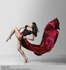 Dancing Around The World - Istanbul