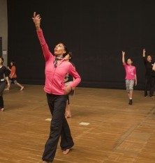 Dancing Around The World - Hualien City